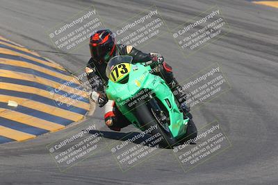 media/Oct-08-2023-CVMA (Sun) [[dbfe88ae3c]]/Race 3 Amateur Supersport Middleweight/